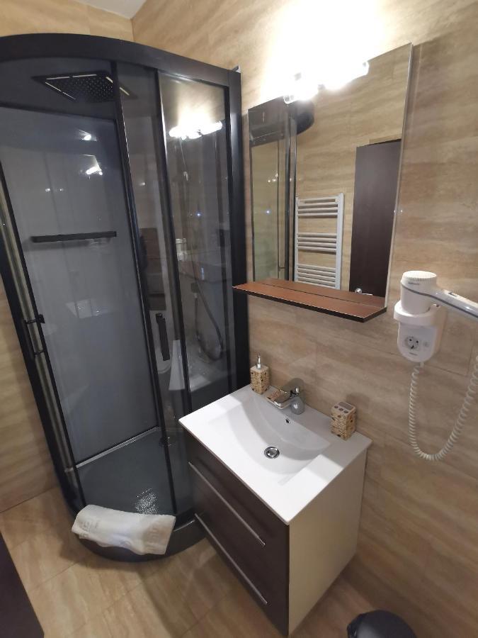 Bellavista Brasov Hotel Săcele Екстериор снимка