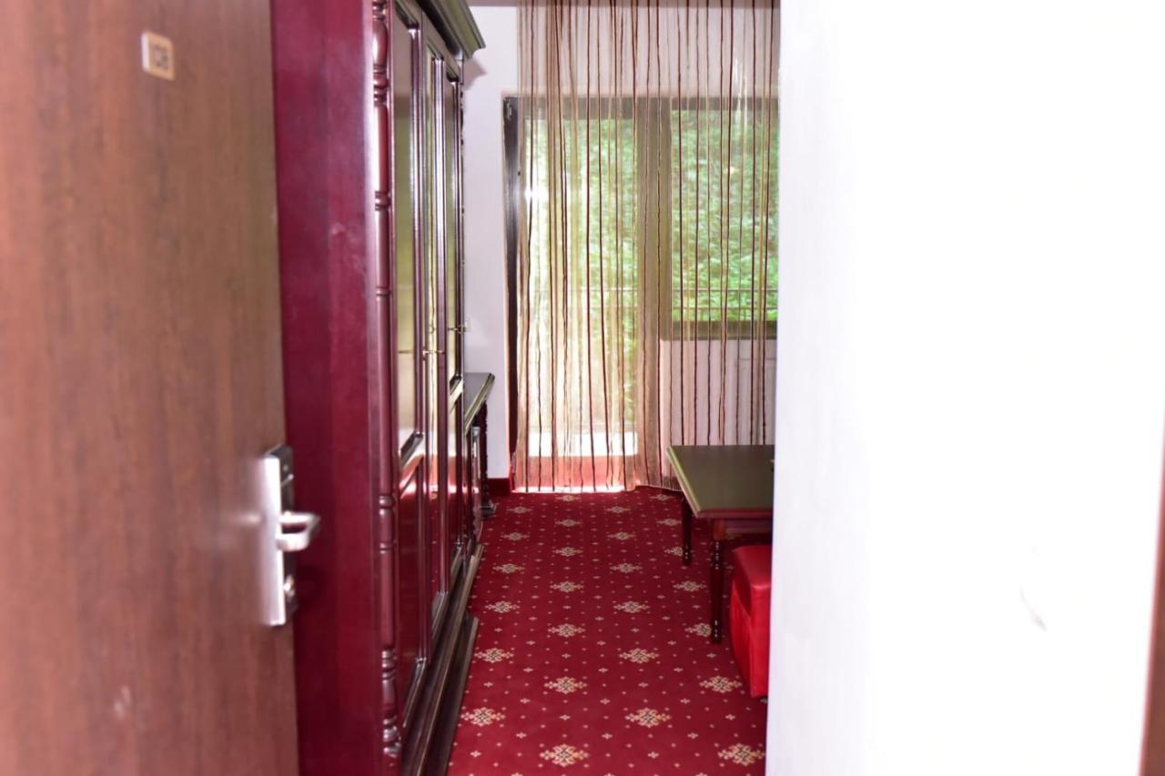 Bellavista Brasov Hotel Săcele Екстериор снимка