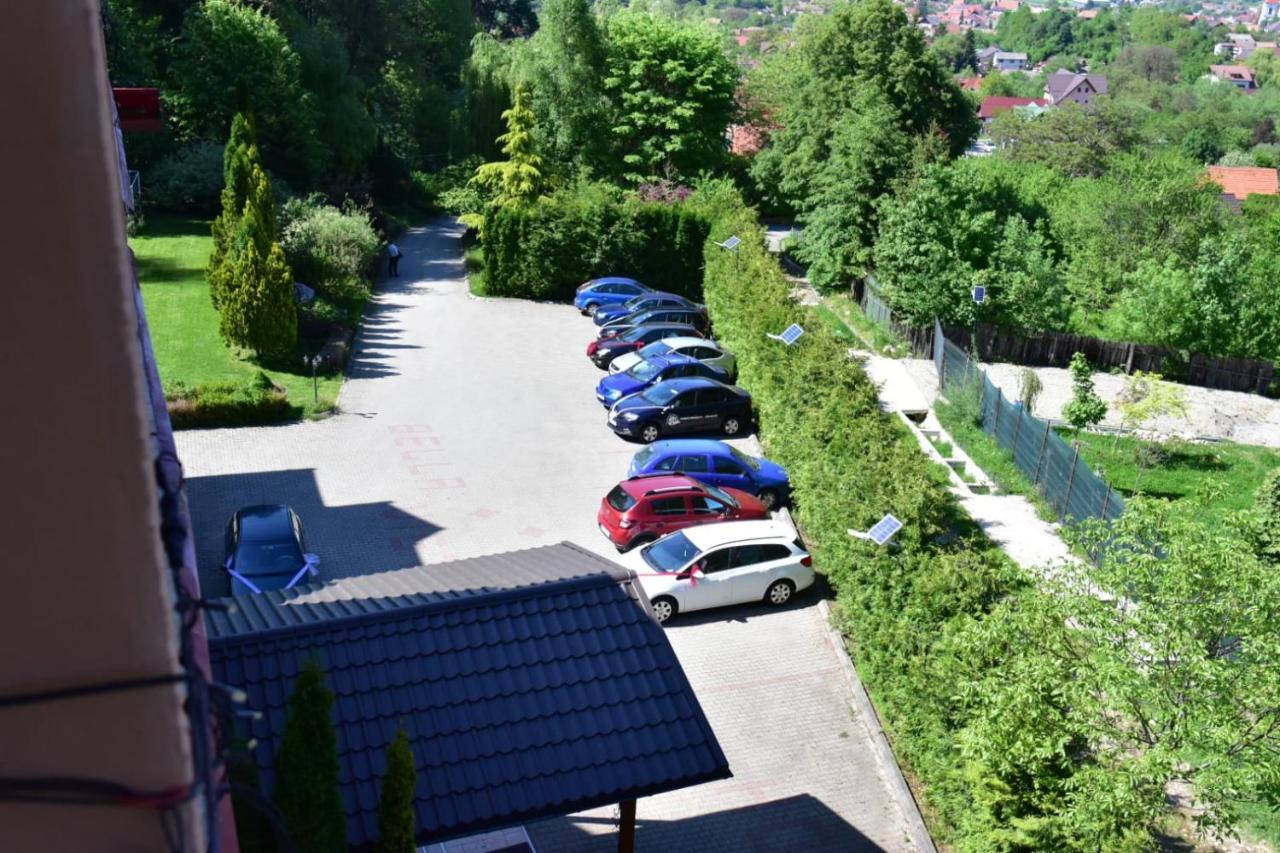 Bellavista Brasov Hotel Săcele Екстериор снимка