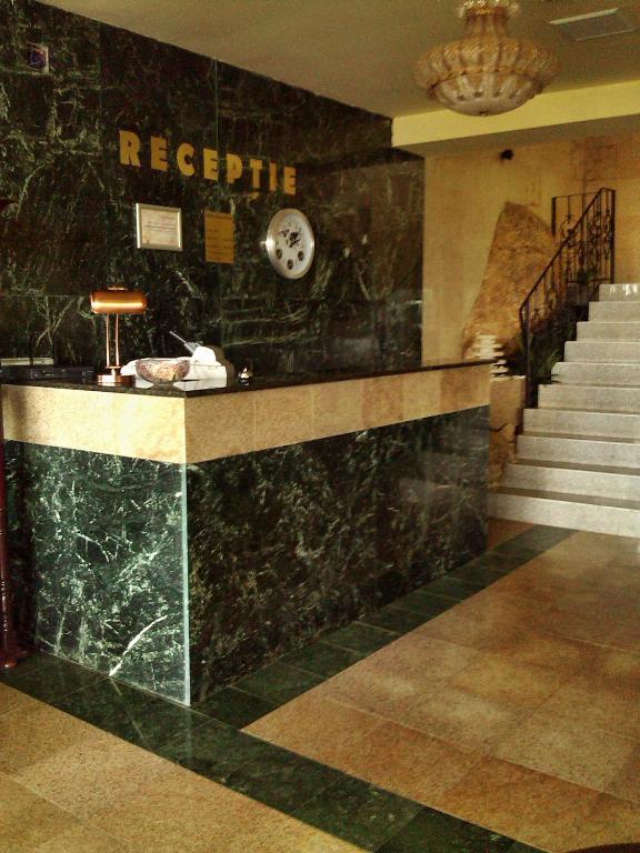 Bellavista Brasov Hotel Săcele Екстериор снимка