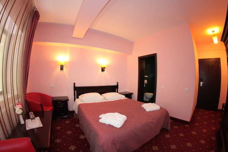 Bellavista Brasov Hotel Săcele Екстериор снимка